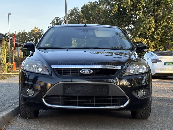 FORD FOCUS 1.6 Titanium