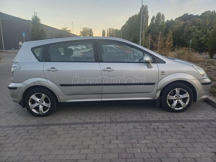 TOYOTA COROLLA VERSO 1.6 Linea Terra
