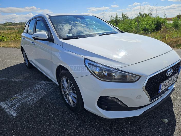 HYUNDAI I30 1.6 CRDi MP Life DCT