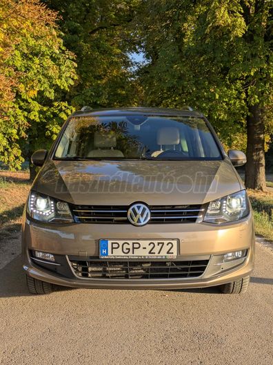 VOLKSWAGEN SHARAN 2.0 TDI BMT SCR Highline 4Motion DSG [7 személy]