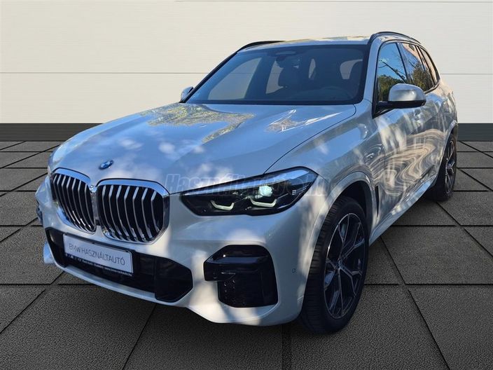 BMW X5 xDrive40i 1 ÉV HASZNÁLT AUTÓ GARANCIÁVAL