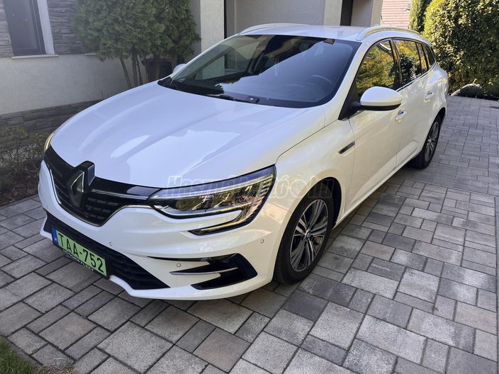 RENAULT MEGANE Grandtour 1.6 E-Tech Hybrid Intens
