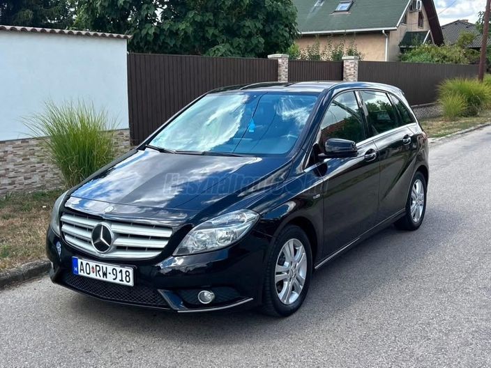 MERCEDES-BENZ B 180 CDI BlueEFFICIENCY