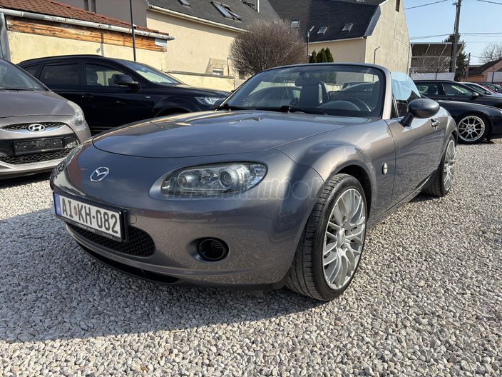 MAZDA MX-5 2.0i 16V Revolution