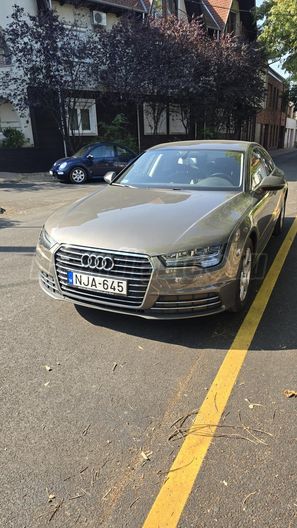 AUDI A7 Sportback 3.0 V6 TDI quattro S-tronic [5 személy]