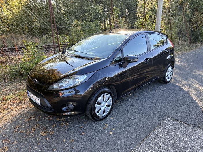 FORD FIESTA 1.25 Colourline