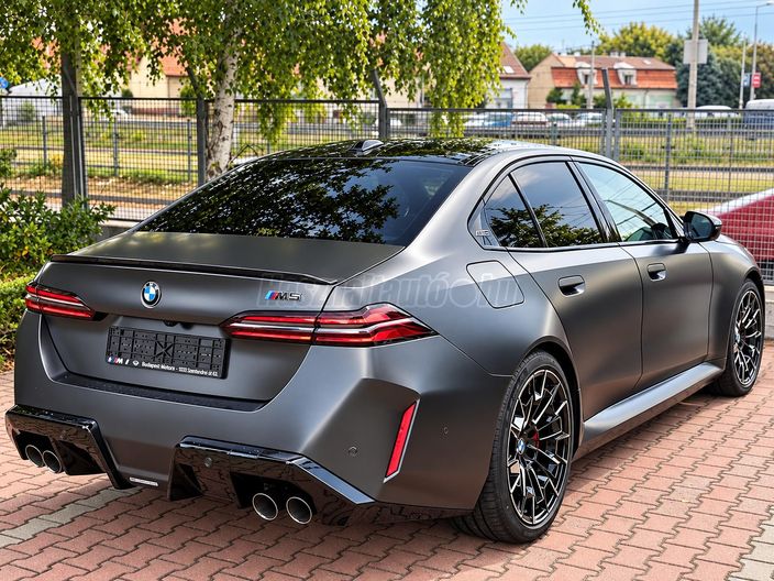 BMW M5 (Automata)