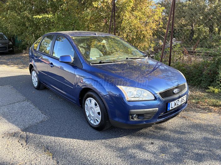 FORD FOCUS 1.6 Collection