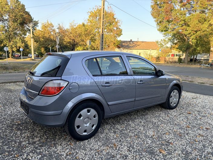 OPEL ASTRA H 1.6 Enjoy
