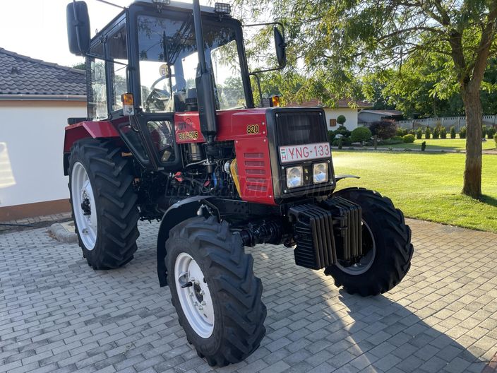 MTZ 820.  274 Űzemórával!