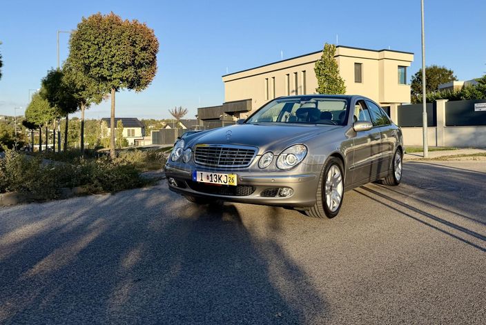 MERCEDES-BENZ E 350 Elegance (Automata)