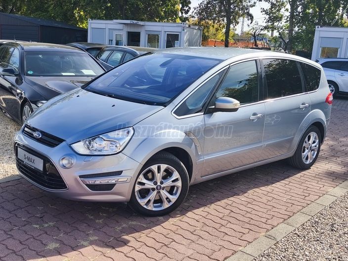 FORD S-MAX 2.0 TDCi Titanium