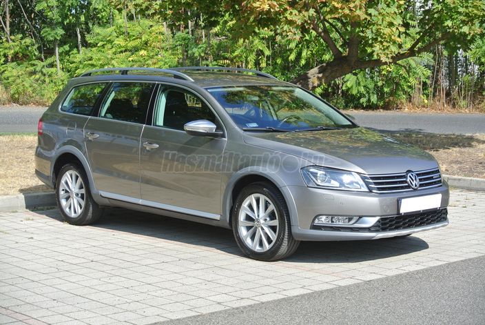 VOLKSWAGEN PASSAT VII Variant 2.0 CR TDI Alltrack 4Motion BMT DSG