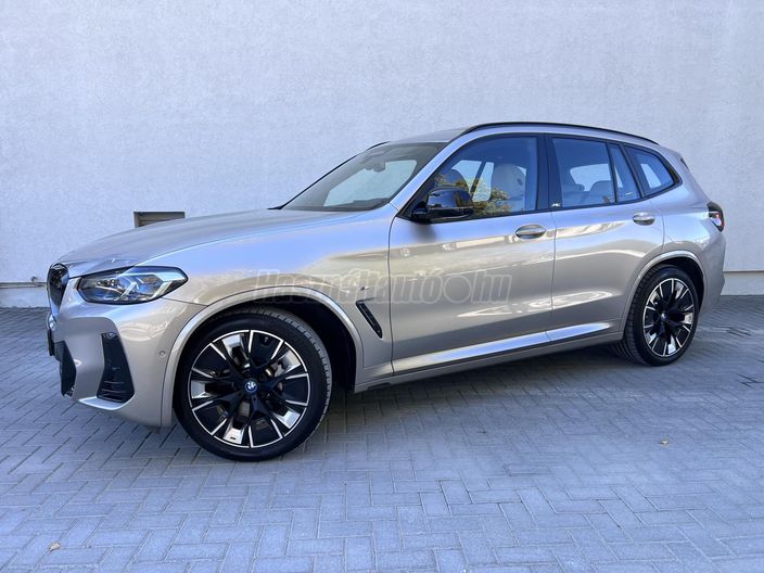 BMW IX3 73,9kWh