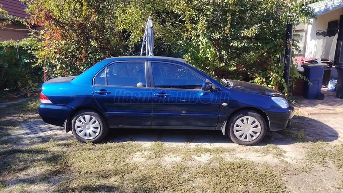 MITSUBISHI LANCER 1.6 Invite
