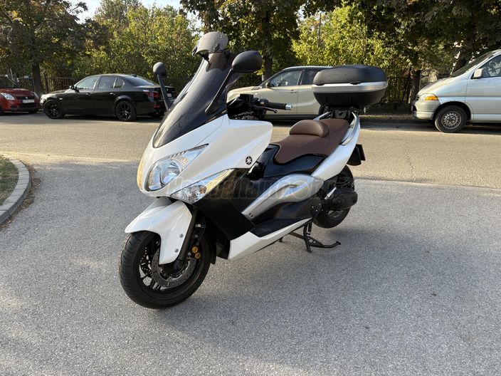 YAMAHA TMAX 500
