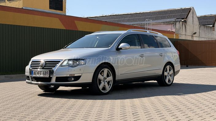 VOLKSWAGEN PASSAT VI Variant 3.2 V6 FSI Highline 4Motion DSG