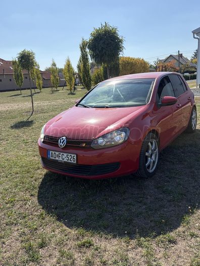 VOLKSWAGEN GOLF VI 2.0 TDi Trendline