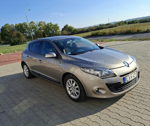 RENAULT MEGANE 1.9 dCi Privilege