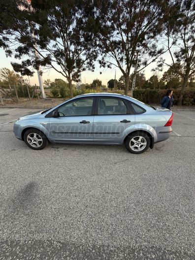 FORD FOCUS 1.4 Ambiente