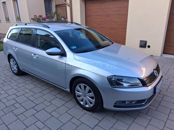 VOLKSWAGEN PASSAT Variant 1.6 CR TDI Trendline BMT