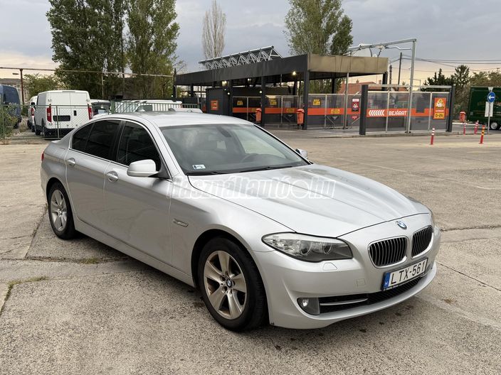 BMW 523