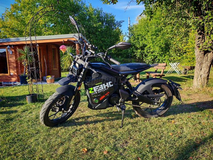 CFMOTO ZEEHO