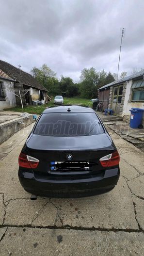 BMW 320 320i