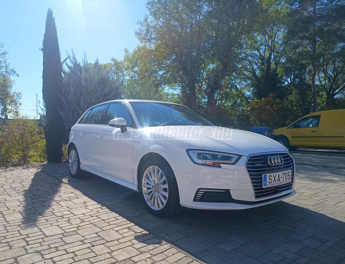 AUDI A3 Sportback 1.4 TFSI Design S-tronic e-tron