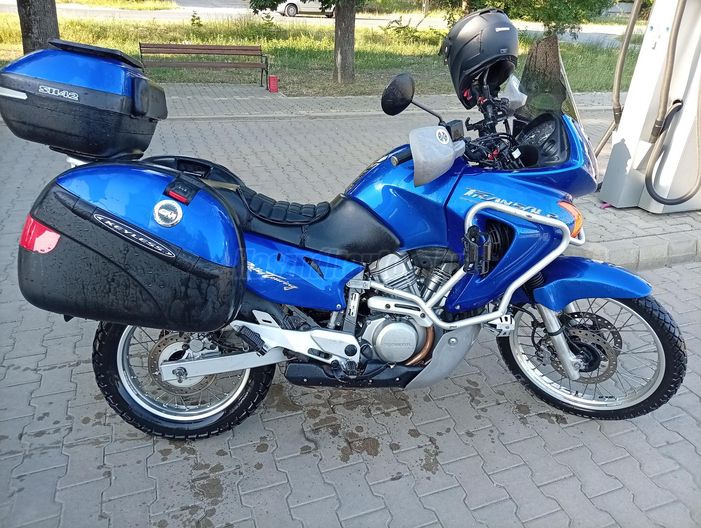 HONDA XL 650 V