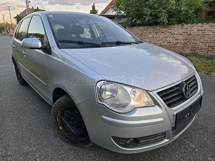 VOLKSWAGEN POLO IV 1.2 65 12V Ice