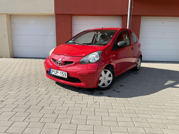 TOYOTA AYGO 1.0 Sport
