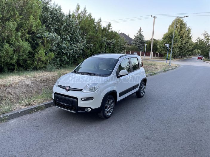 FIAT PANDA 0.9 TwinAir Turbo Easy S&S EU6 [5 személy]