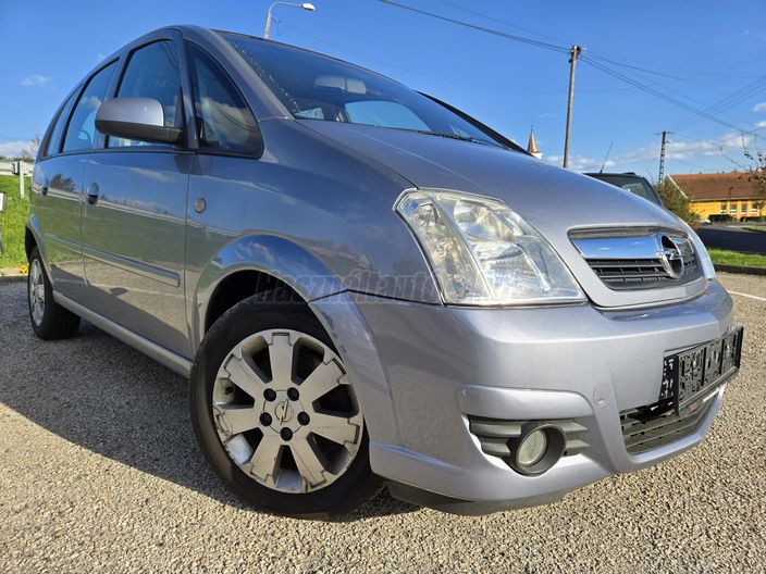 OPEL MERIVA 1.7 CDTI Cosmo