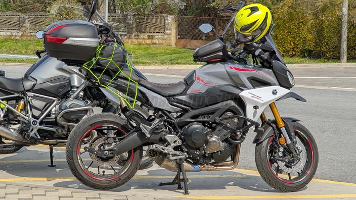 YAMAHA MT-09 TRACER