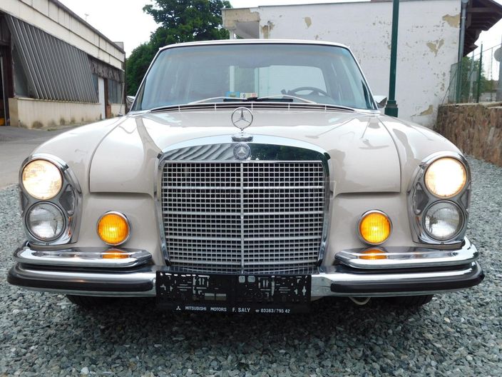 MERCEDES-BENZ 280 S
