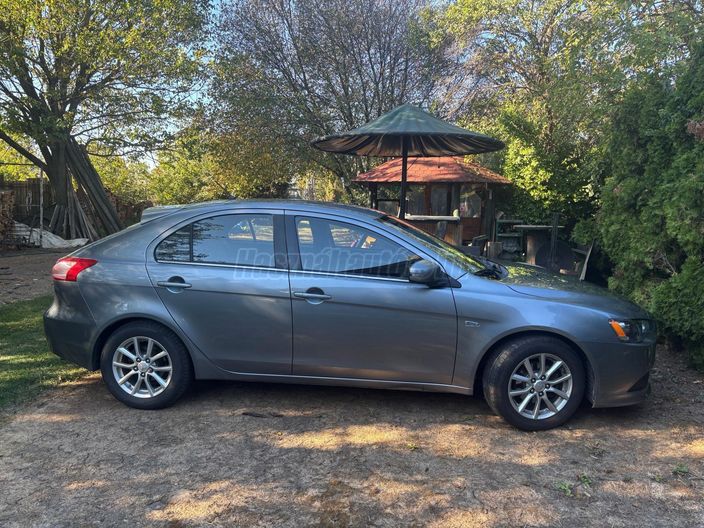 MITSUBISHI LANCER Sportback 1.6 Invite EU6