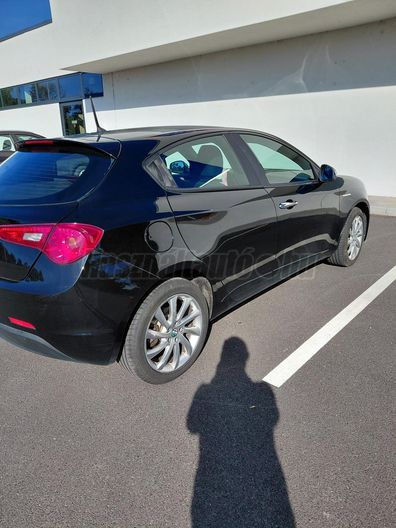 ALFA ROMEO GIULIETTA 1.6 JTDM-2 Distinctive