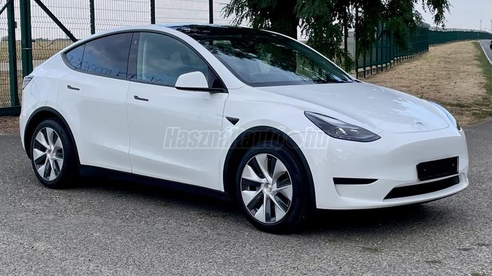 TESLA MODEL Y RWD (Automata)