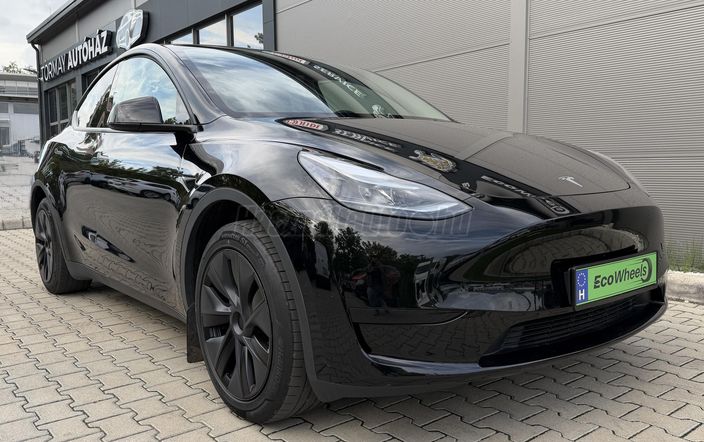 TESLA MODEL Y Long Range RWD (Automata)
