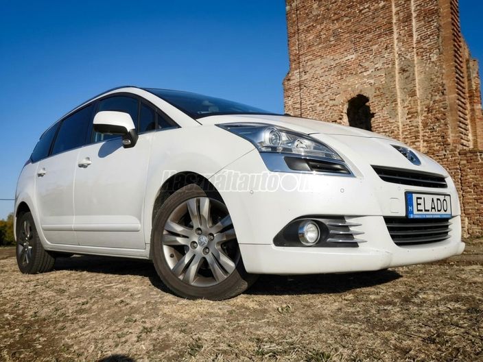 PEUGEOT 5008 2.0 HDi Allure (Automata)