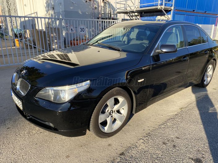 BMW 523 523i