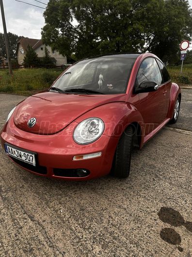VOLKSWAGEN NEW BEETLE 1.9 PD TDI