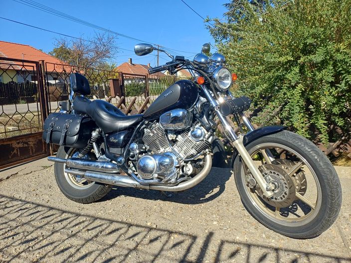 YAMAHA XV 1100