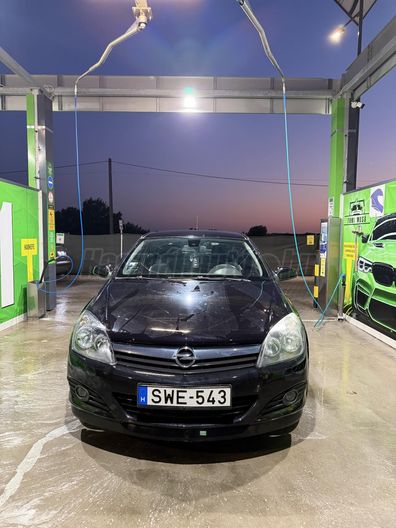OPEL ASTRA H 1.6 GTC Enjoy