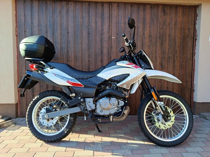 KEEWAY TX 125