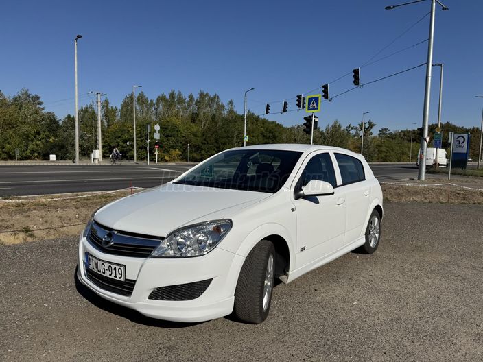 OPEL ASTRA H 1.6 Enjoy