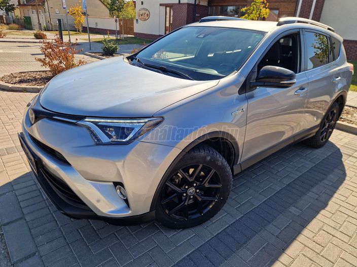 TOYOTA RAV 4 Rav4 2.5 Hybrid Comfort Style AWD e-CVT