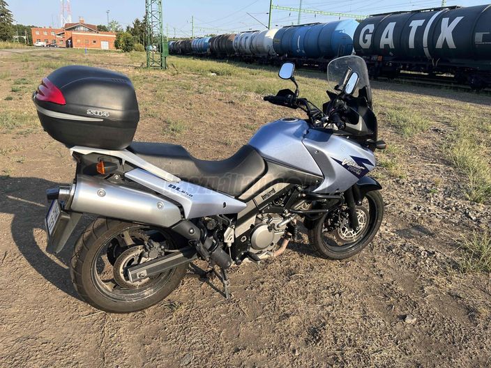 SUZUKI DL 650