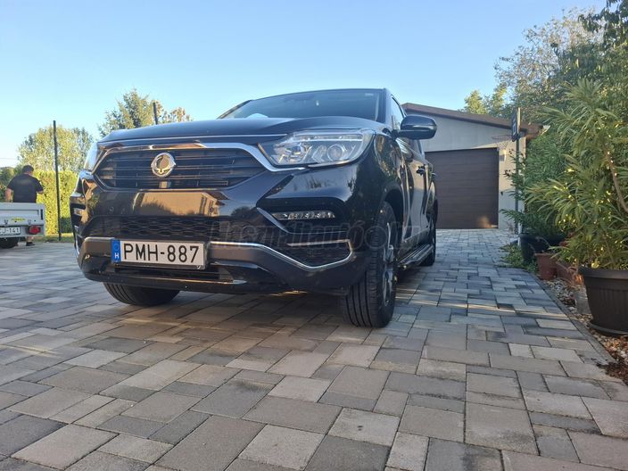 SSANGYONG REXTON 2.2 e-XDI Clever 4WD (7 személyes )